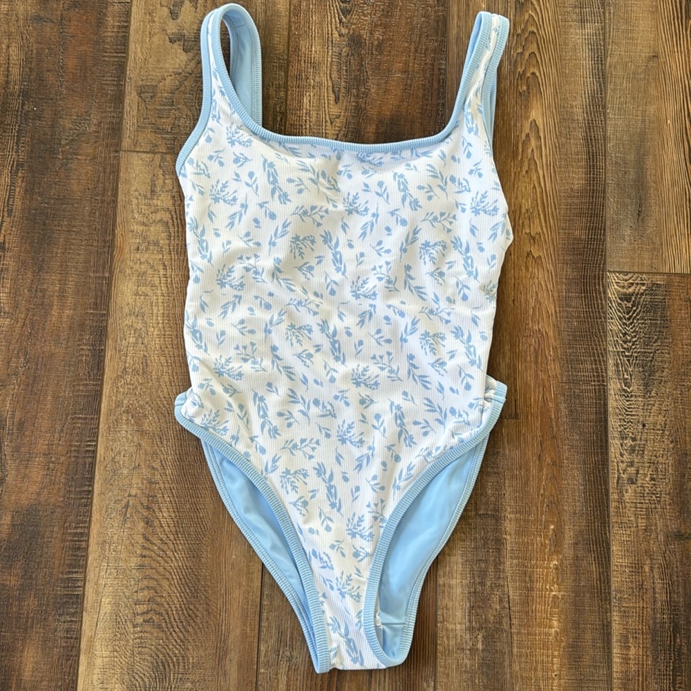 LainSnow x Megan Stokes - Ocean Isle Charleston Floral
